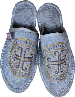Altyn Adam slippers made of wool, round end, grey with gold pattern
