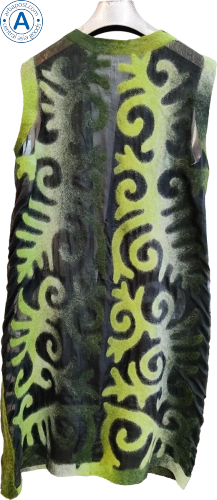 Altyn Adam vest made of felt and silk, long, green with black pattern photo 2