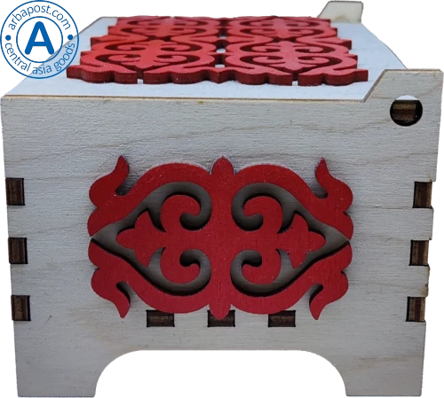 Altyn Adam storage box made of wood, rectangular, white with red wood pattern photo 3
