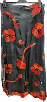 Altyn Adam scarf made of silk and felt, black with red-orange flowers