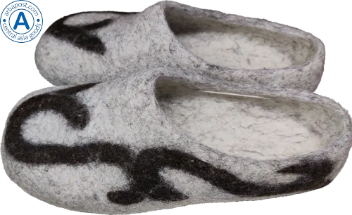Altyn Adam slippers made of wool, round end, grey with kaz moyin pattern photo 5