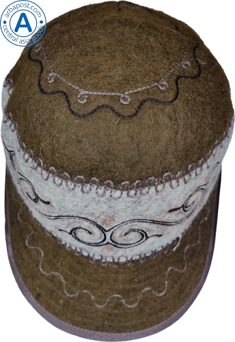 Altyn Adam cap made of felt, brown with kaz moyin black pattern photo 2
