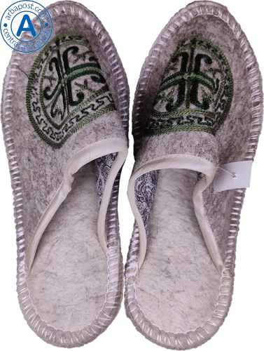 Altyn Adam slippers made of wool, round end, grey with green pattern photo 2