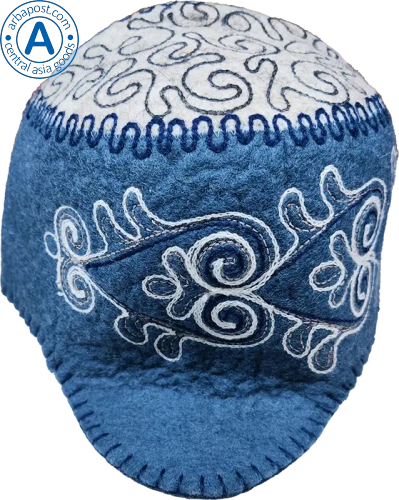 Altyn Adam cap made of felt, long, white top-blue bottom with white pattern photo 3