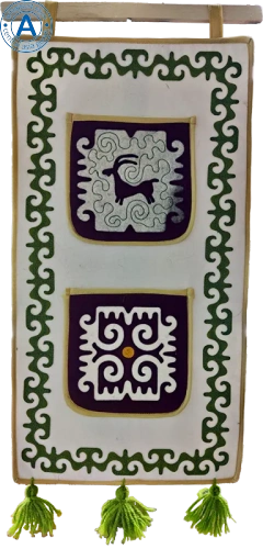 Altyn Adam picture made of felt, double, black ram-white pattern