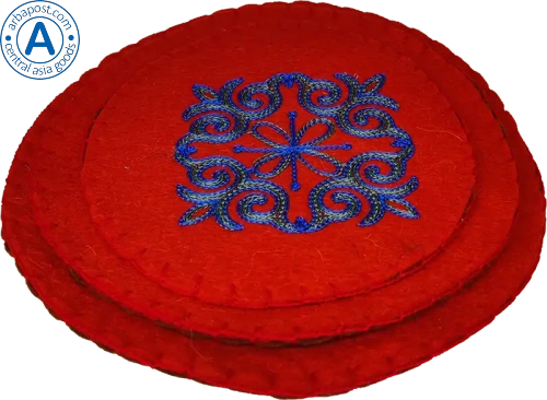 Altyn Adam dish coaster made of felt, set, red