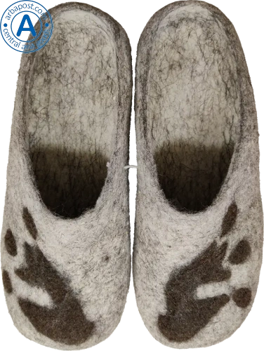 Altyn Adam slippers made of wool, round end, grey with dot pattern photo 2