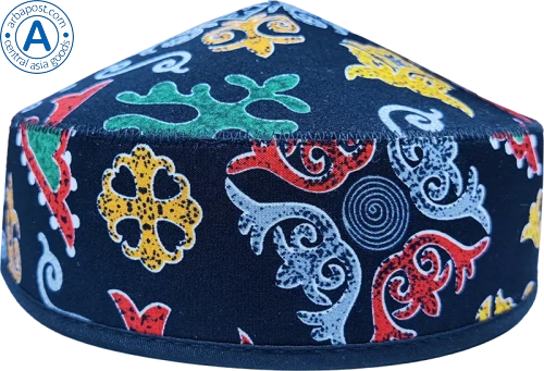Altyn Adam cap made of cotton, short, black with yellow-red-green pattern