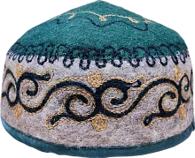 Altyn Adam cap made of felt, short, green top-grey bottom with dark pattern
