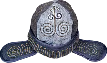 Altyn Adam cap made of felt, grey with black-gold koshkar muyiz pattern