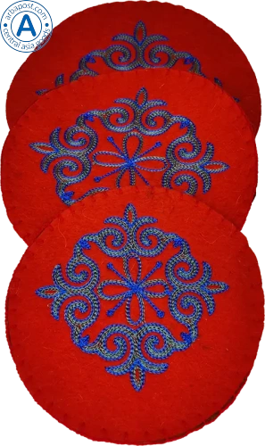 Altyn Adam dish coaster made of felt, set, red photo 2