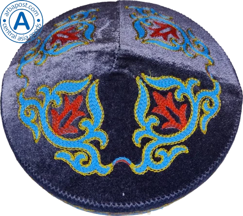 Altyn Adam cap made of velvet, short, dark blue with red-blue-yellow pattern photo 2