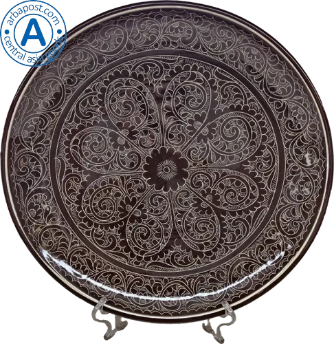 Altyn Adam plate made of ceramic, round, brown with pattern