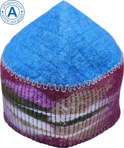 Altyn Adam cap made of felt, long, blue top-red bottom with green pattern Altyn Adam cap made of felt, long, blue top-red bottom with green pattern