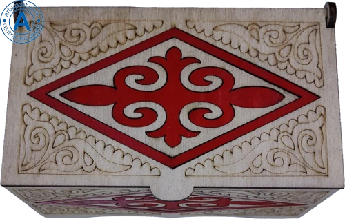 Altyn Adam storage box made of wood, rectangular, white with red pattern photo 2