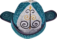 Altyn Adam cap made of felt, green with black-gold koshkar muyiz pattern