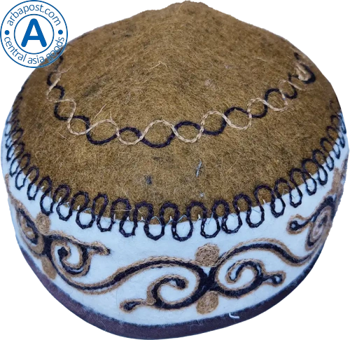 Altyn Adam cap made of felt, short, brown top-white bottom with dark pattern photo 2
